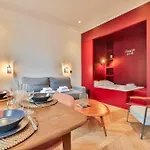 Central Apartment Tronchet 1D